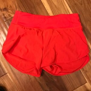 Lululemon Speed Up shorts size 6 tall - high rise- red. 4in inseam